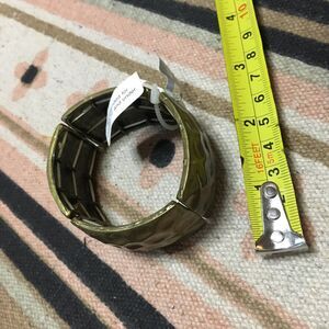 Old Navy Elastic Antique Gold bracelet new